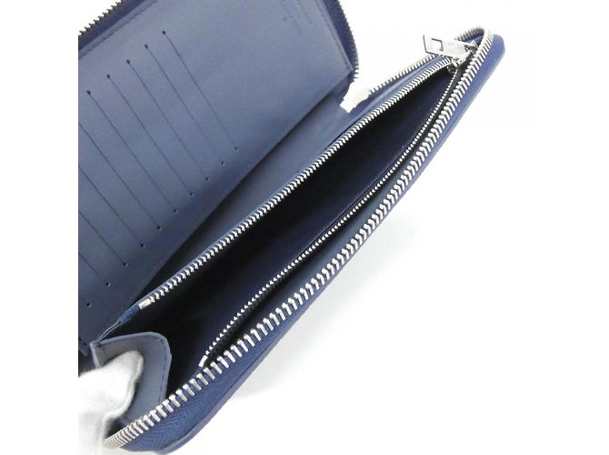 Louis Vuitton LV Aerogram Zippy Wallet Vertical Red - view 8