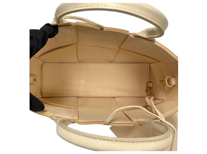 Bottega Veneta Arco Borsa in Pelle 2 in 1 a Spalla/Mano - vista 8
