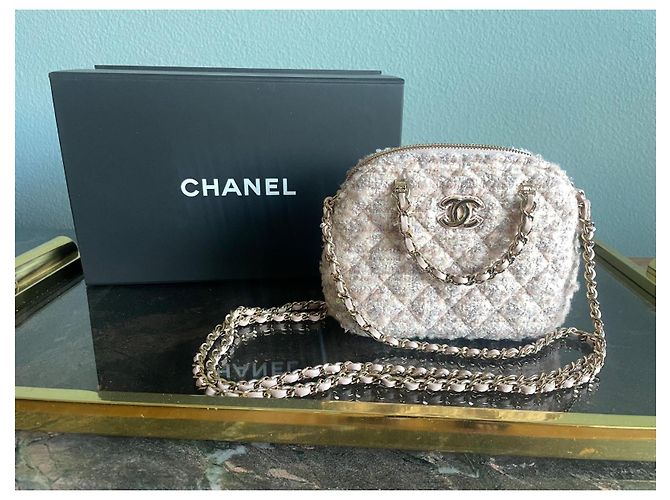 Chanel Portafoglio a Catena Rosa in Tweed con Paillettes - vista 7
