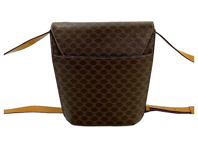 Céline Borsa a spalla in pelle Celine Macadam Blason Triomphe con motivo medaglia e moneta Marrone - vista 4