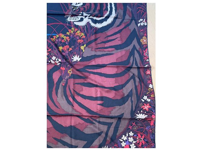 Chale Hermès 140 Tyger Tyger Multicor - vista 4