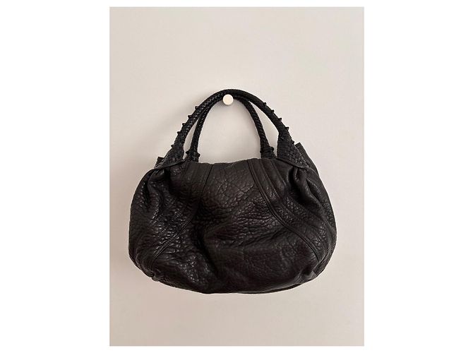 Fendi Spy Borsa a Spalla in Pelle di Agnello Nera Nero - vista 5