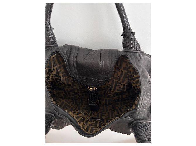 Fendi Spy Borsa a Spalla in Pelle di Agnello Nera Nero - vista 6