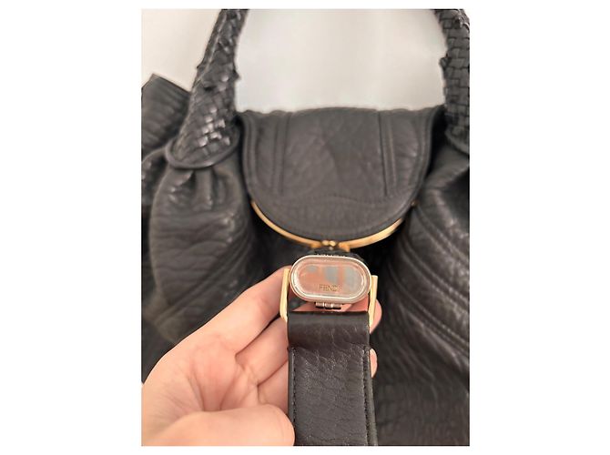 Fendi Spy Borsa a Spalla in Pelle di Agnello Nera Nero - vista 7