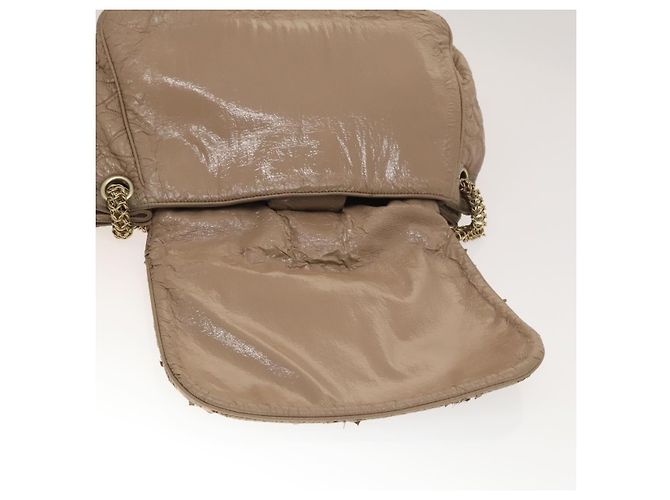 Bolsa de Ombro CHANEL em Couro Vinilado Bege Dourado CC Auth 133615 - vista 11