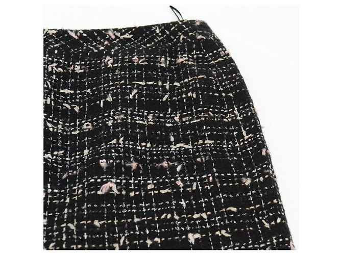 Chanel Falda de Tweed Negra CC Auth am8645V Negro - vista 10