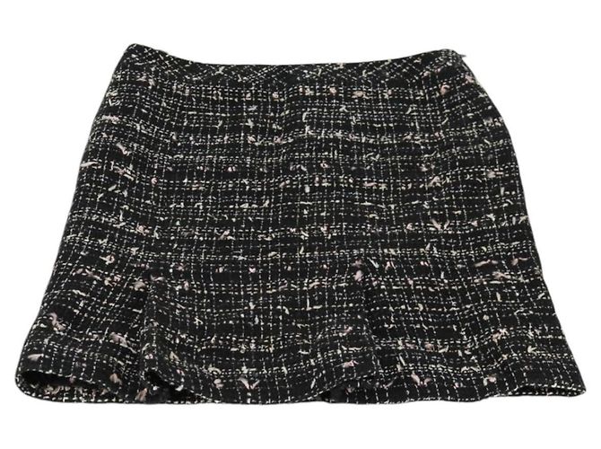 Chanel Falda de Tweed Negra CC Auth am8645V Negro - vista 2