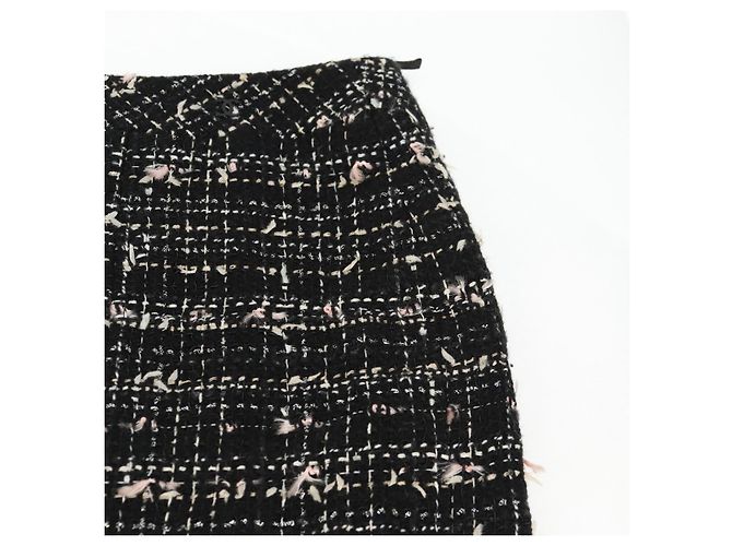 Chanel Falda de Tweed Negra CC Auth am8645V Negro - vista 4