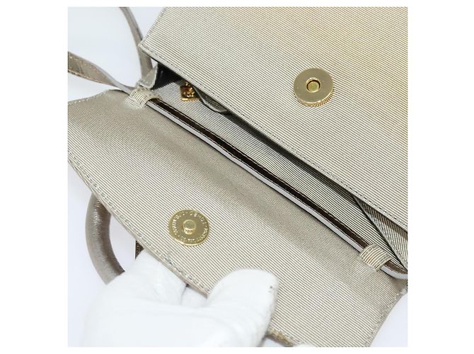 Borsa a mano Salvatore Ferragamo in nylon 2 in 1 grigio oro Auth sw1144 - vista 10
