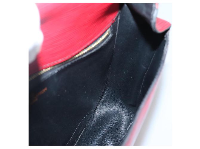 LOUIS VUITTON Borsa a Spalla Epi Saint Cloud GM Rossa M52197 LV Auth 135874 Rosso - vista 23