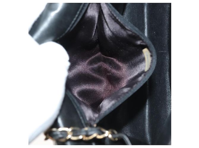 Borsa a Spalla con Catena CHANEL in Pelle Nera Oro CC Auth 133043 Nero D'oro - vista 26