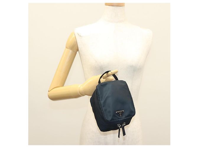Bolso de mano de nylon PRADA azul marino plata Auth sw1292 - vista 22