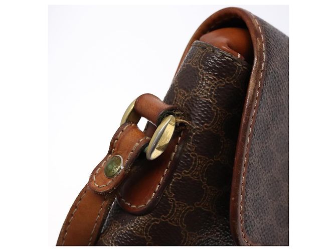 Céline Borsa a Spalla in Tela Macadam CELINE PVC Marrone Oro Auth 133924 D'oro - vista 10