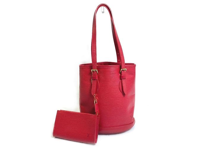 Sac à épaule Petite Bucket PM en Epi Louis Vuitton Rouge - vue 2