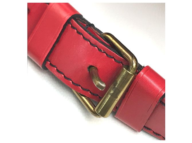 Noe Borsa a Spalla Petit Noé Epi Louis Vuitton Rosso - vista 6