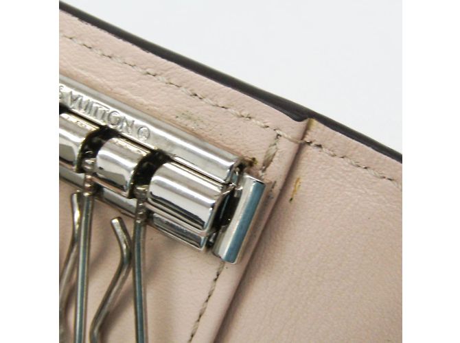 Llave Mahina 4 de Louis Vuitton Beige - vista 12