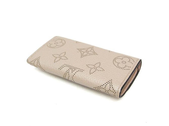 Llave Mahina 4 de Louis Vuitton Beige - vista 3