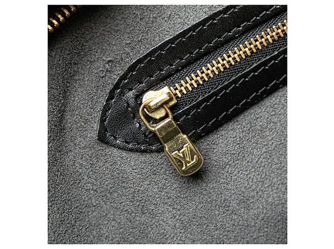 Louis Vuitton Saint Jacques GM in Epi Nero con Tracolla Lunga - vista 7