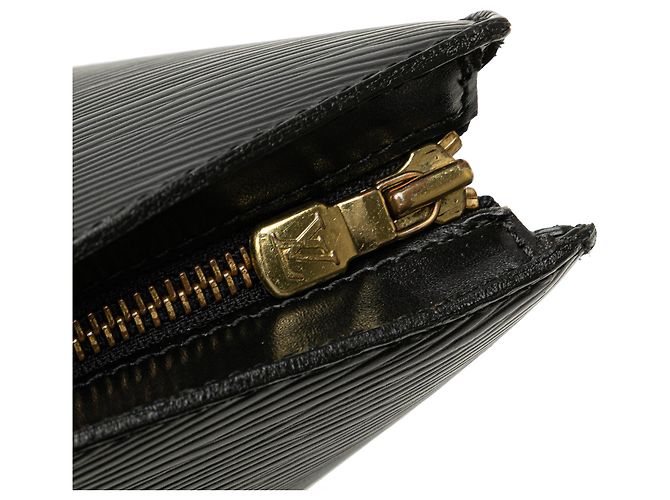 Louis Vuitton Saint Jacques GM in Epi Nero con Tracolla Lunga - vista 8