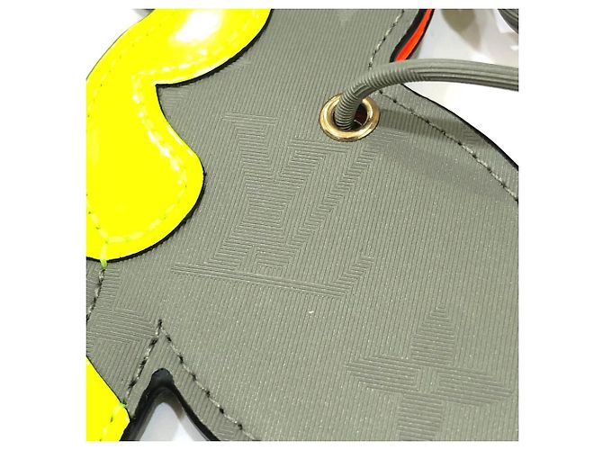 Charm per cane Porte Address Monogram in titanio Louis Vuitton Marrone - vista 5