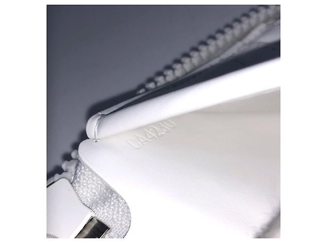 Louis Vuitton Monogram Zippy Wallet White - view 13