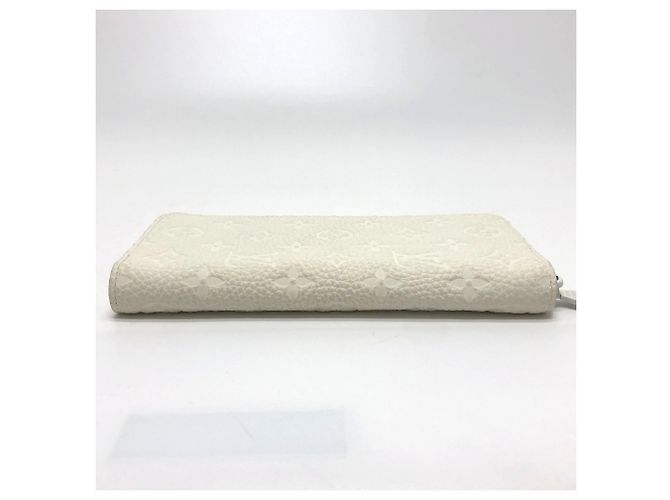 Louis Vuitton Monogram Zippy Wallet White - view 4