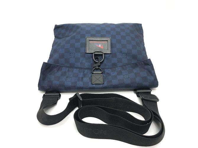 Borsa a Spalla Louis Vuitton Damier Challenge Alizee Cup Nero Blu navy - vista 6