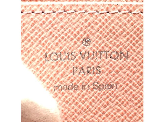 Cartera Zippy Epi Louis Vuitton en Rosa Ballerina - vista 9
