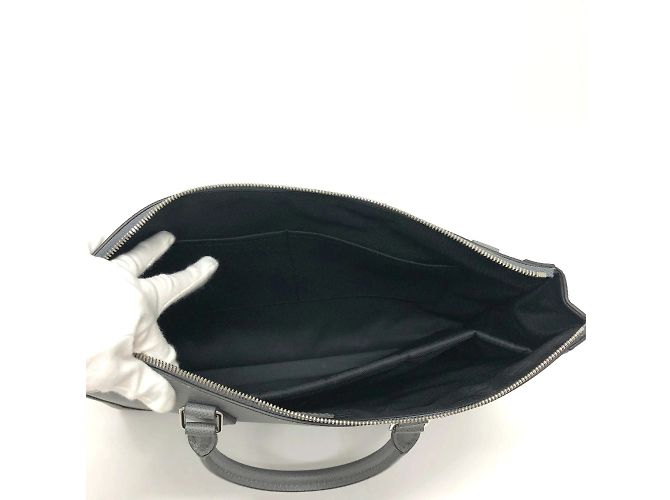 Borsa Slim Taiga Louis Vuitton Marrone - vista 10