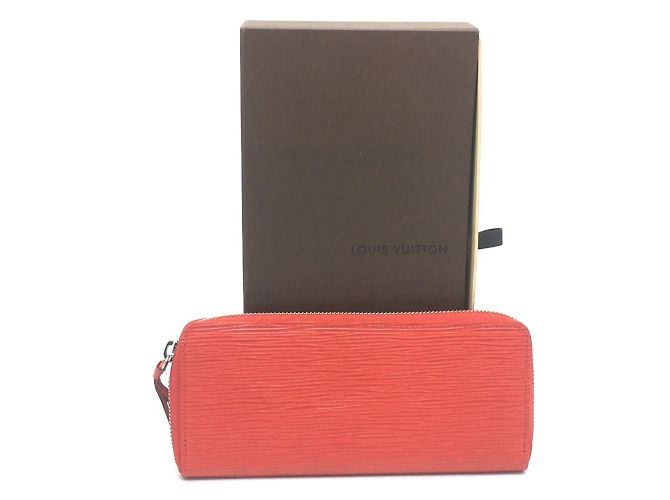 Cartera Larga Clemence de Cuero Epi Louis Vuitton Roja - vista 10