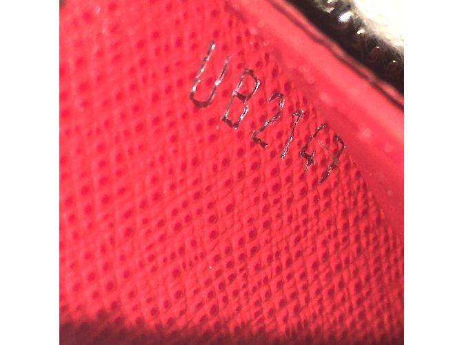 Cartera Larga Clemence de Cuero Epi Louis Vuitton Roja - vista 9