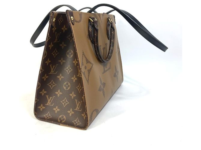 Borsa a Spalla/Tote Bag Louis Vuitton Monogram Giant On the Go MM 2 in 1 Marrone Beige - vista 4
