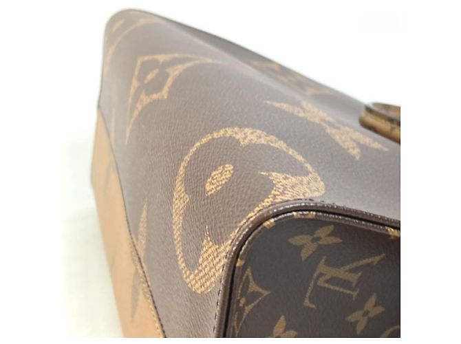 Borsa a Spalla/Tote Bag Louis Vuitton Monogram Giant On the Go MM 2 in 1 Marrone Beige - vista 8