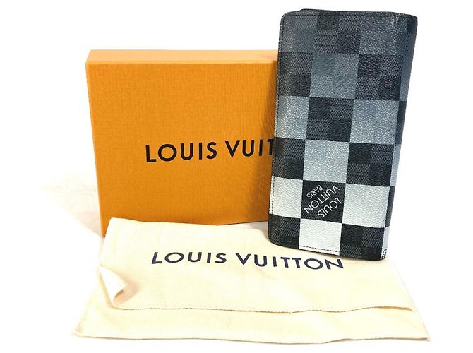 Brazza Louis Vuitton Damier Graphite Long Wallet Black - view 17