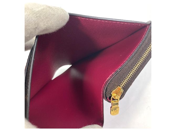 Portafoglio Lou Bifold Monogramma Louis Vuitton Marrone Fuschia - vista 14