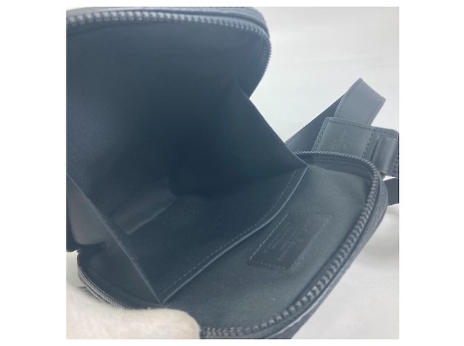 Borsa Laterale Utility Monogram Louis Vuitton Nero Arancione - vista 11