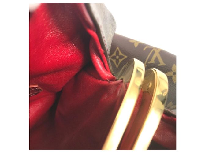 Louis Vuitton Monogram Mirage Boston/Schultertasche mit Greet-Verschluss Braun Rot - Ansicht 15