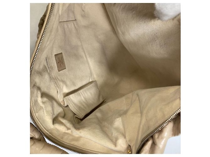 Borsa a Spalla Nimbus GM Monogram Olympe Louis Vuitton Beige Crudo - vista 14