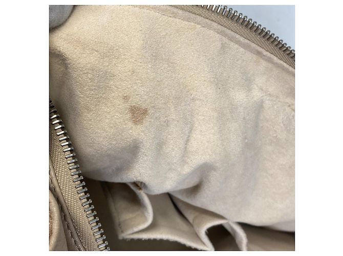 Borsa a Spalla Nimbus GM Monogram Olympe Louis Vuitton Beige Crudo - vista 16