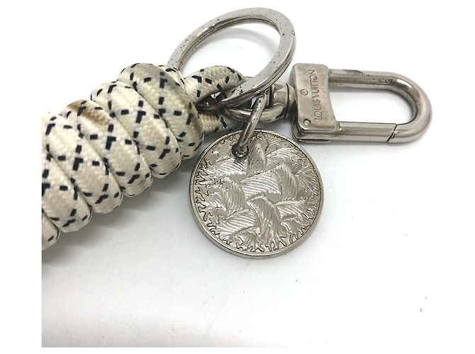 Louis Vuitton Christopher Nemeth Key Ring White - view 2