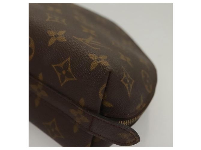 LOUIS VUITTON Pochette Cosmetica Demi Ronde Monogram M47520 LV Auth 136089 Monogramma - vista 14