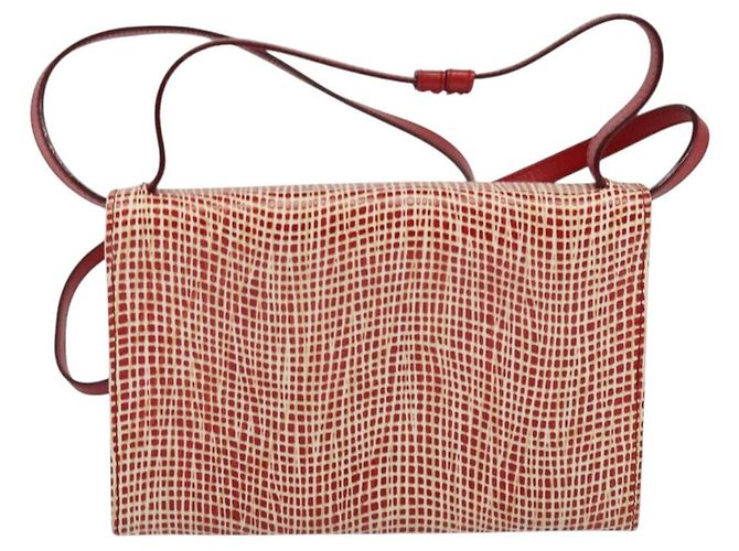 Portafoglio a spalla Salvatore Ferragamo Pelle Rossa Oro Auth sw1278 Rosso D'oro - vista 2