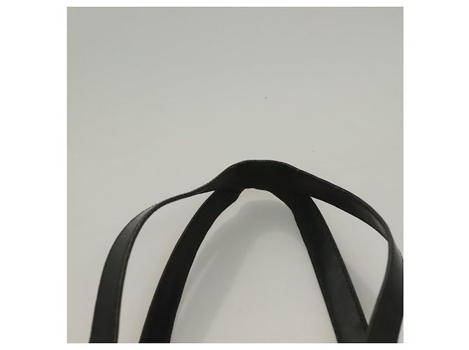 Céline Borsa a mano in tela Macadam CELINE in pelle PVC nera e oro Auth 134008 Nero D'oro - vista 14