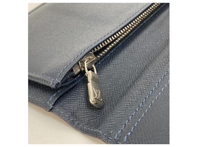 Cartera Bifold Larga Brazza NM en Taiga V de Louis Vuitton Azul Azul marino - vista 12