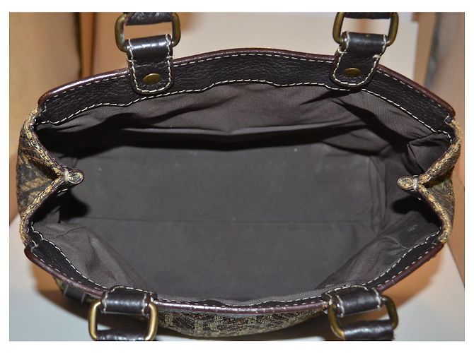 Carolina Herrera bag - view 7
