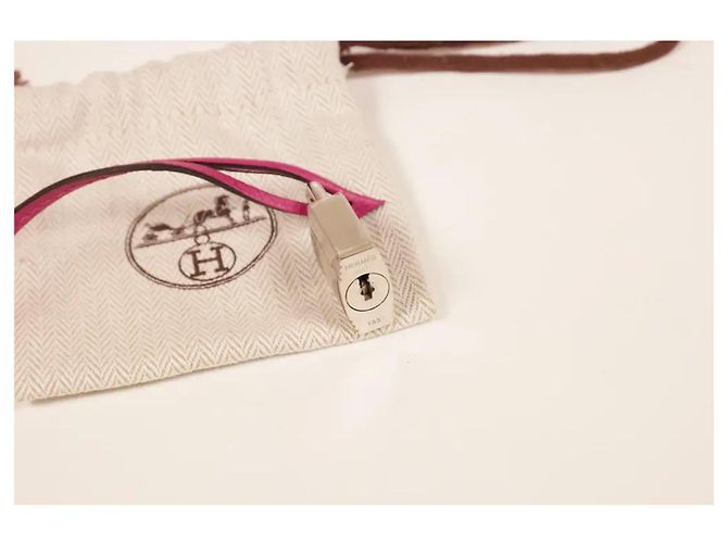 Hermès Clochette Hermes PHW Llave Rosa - vista 4