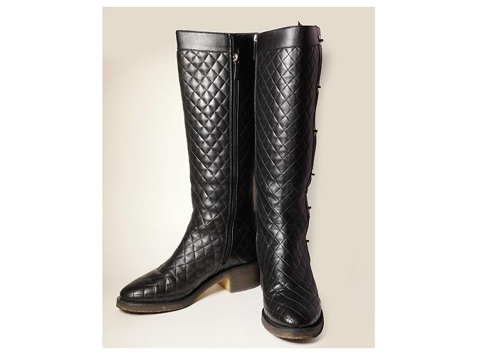 Increíbles Botas Turnlock de Chanel CC con múltiples hebillas Negro - vista 5