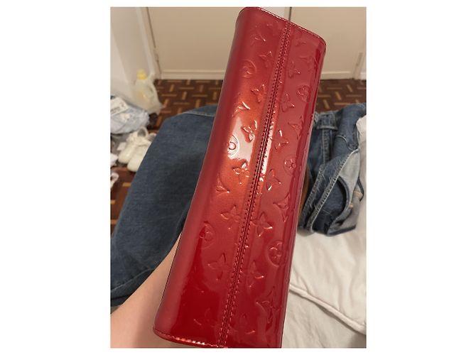 Roxbury Louis Vuitton Handtasche Rot Lackleder - Ansicht 11