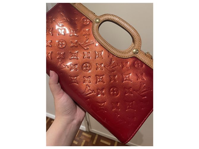 Roxbury Louis Vuitton Handtasche Rot Lackleder - Ansicht 6