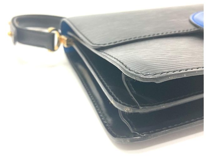 Borsa a mano/spalla Free Run M52415 in Epi Louis Vuitton Nero - vista 5